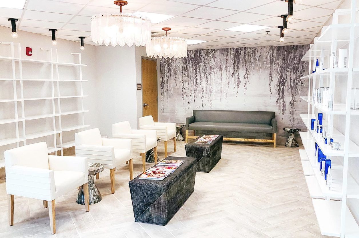 Patient lounge at Nova Medical Hair Transplant Tennessee in Nashville